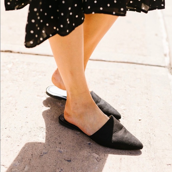 Dash of Pink Shoes - FINAL SALE❗️Suede In The Shade Black Flat Mules
